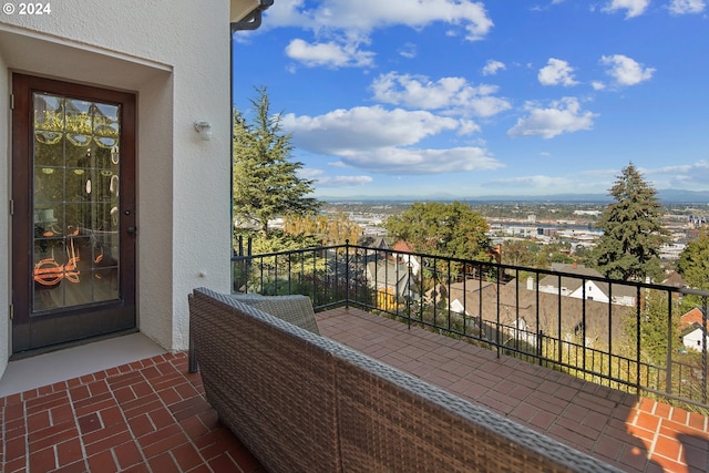 2868 NW Cumberland Rd, Portland, OR 97210 - view of balcony