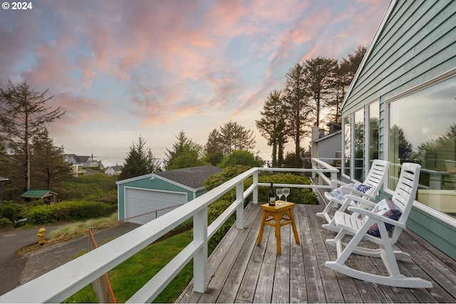 view of deck at dusk