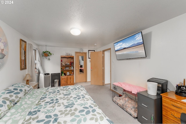 681 Hamlin Dr, Canyonville, OR 97417 - bedroom with light carpet and a textured ceiling