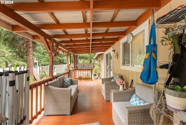 681 Hamlin Dr, Canyonville, OR 97417 - deck with fence