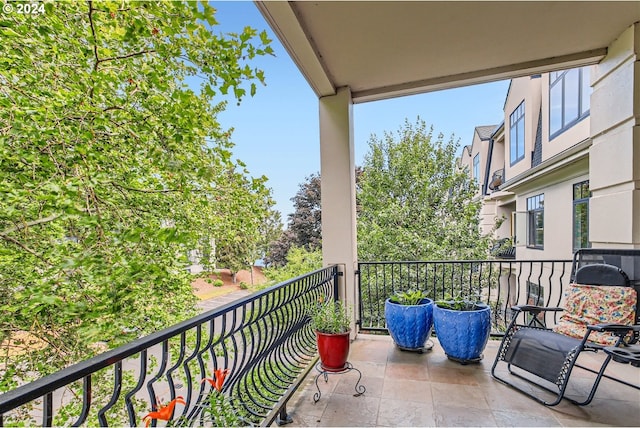 707 N Hayden Island Dr Unit 301, Portland, OR 97217 - view of balcony