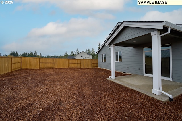 view of yard with a patio