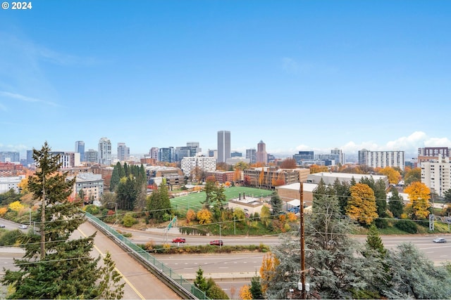 1205 SW Cardinell Dr Unit 802, Portland, OR 97201 - skyline view