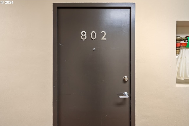 1205 SW Cardinell Dr Unit 802, Portland, OR 97201 - entrance to property