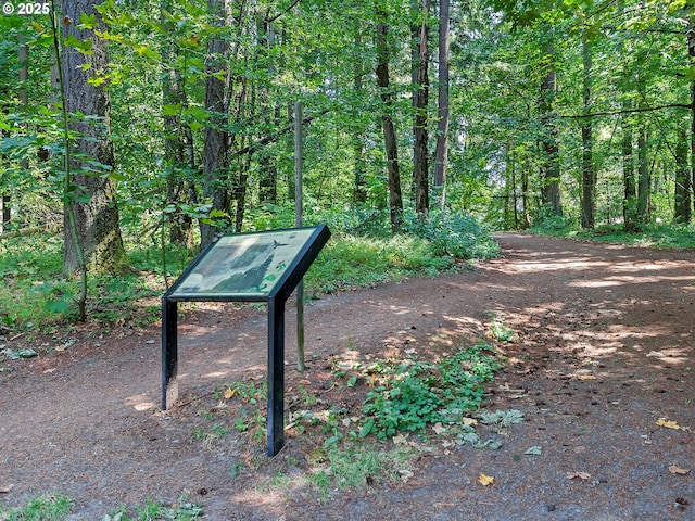 17808 Hillside Way, Lake Oswego, OR 97034 - view of property's community featuring a view of trees