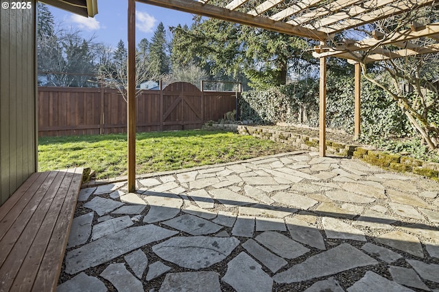 view of patio featuring a pergola