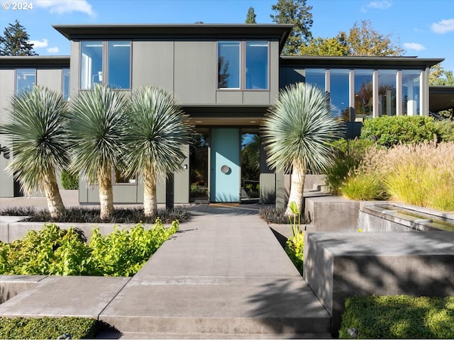 1933 Highlands Loop, Lake Oswego, OR 97034 - view of front of home