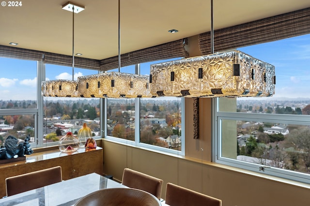 1220 NE 17th Ave Unit 17H, Portland, OR 97232 - dining area view
