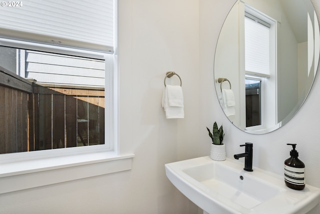 bathroom with sink