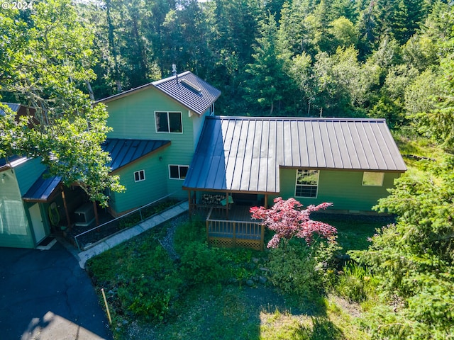 725 Snowden Rd, White Salmon, WA 98672 - view of property exterior featuring metal roof and a standing seam roof