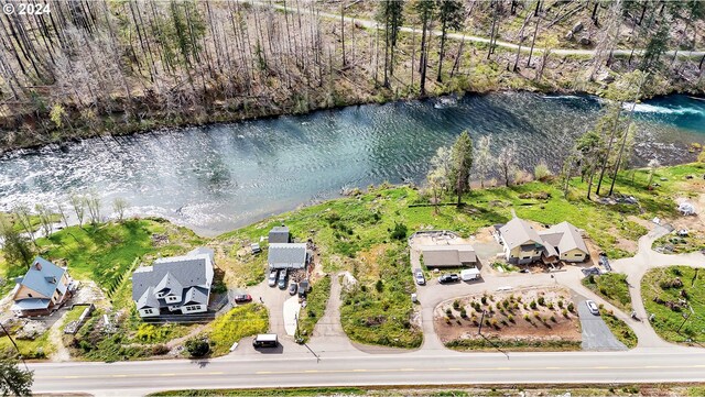 47828 Mckenzie Hwy, Vida, OR 97488