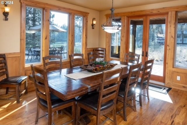 dining space featuring hardwood / wood-style floors