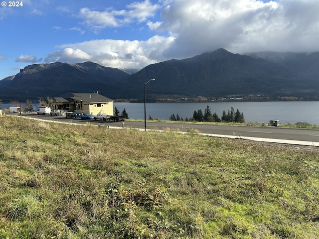 147 NE Bruce Hts Unit 65, Stevenson, WA 98648