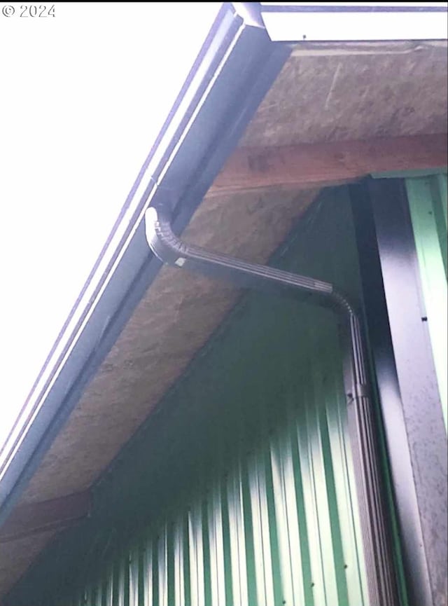 details with board and batten siding