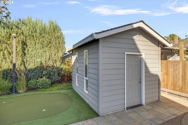 view of outbuilding