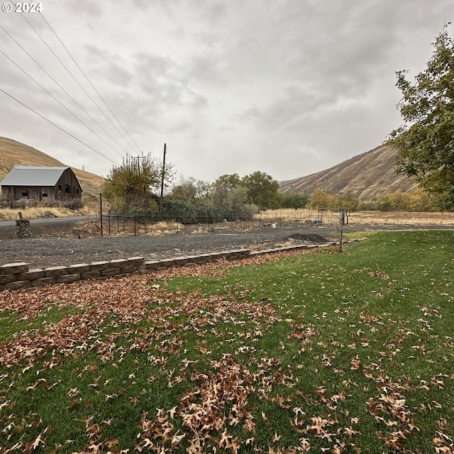 81890 S Fork Walla Walla Riv Rd, Milton-Freewater, OR 97862 - view of yard featuring a mountain view and a view of rural / pastoral area