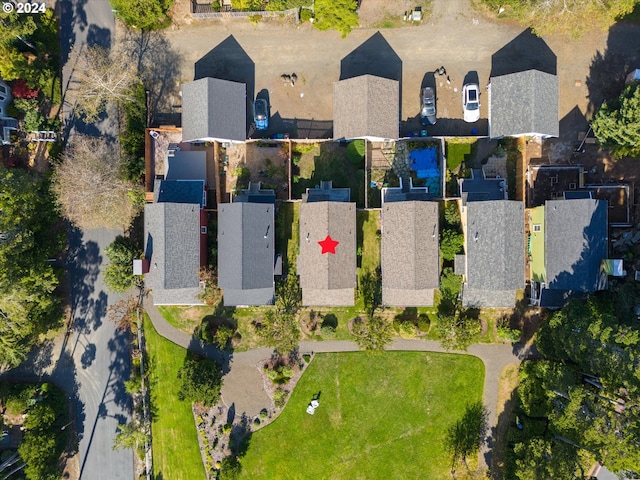 birds eye view of property featuring a residential view