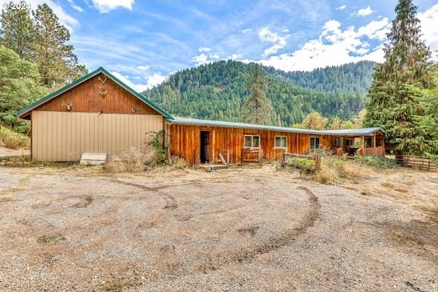 Listing photo 2 for 85 Speaker Rd, Wolf Creek OR 97497