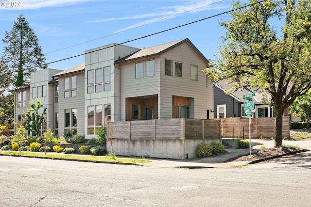 view of front of home