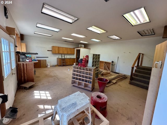 39431 Walterville Ln, Springfield, OR 97478 - misc room with stairway