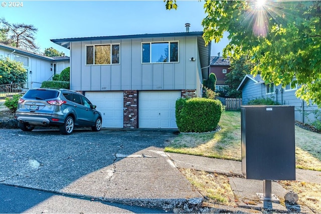 view of front of house with a garage