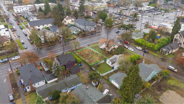 Listing photo 2 for 1327 N Rosa Parks Way, Portland OR 97217