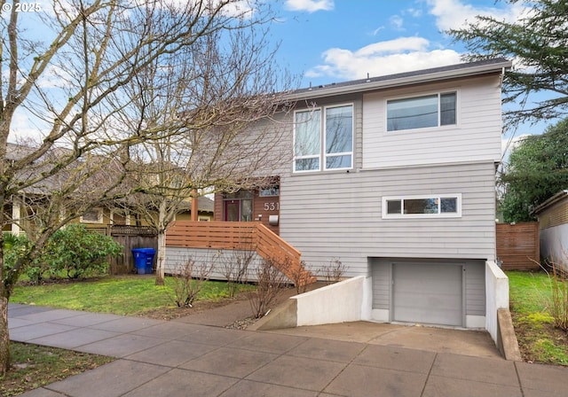 view of front of house featuring a garage