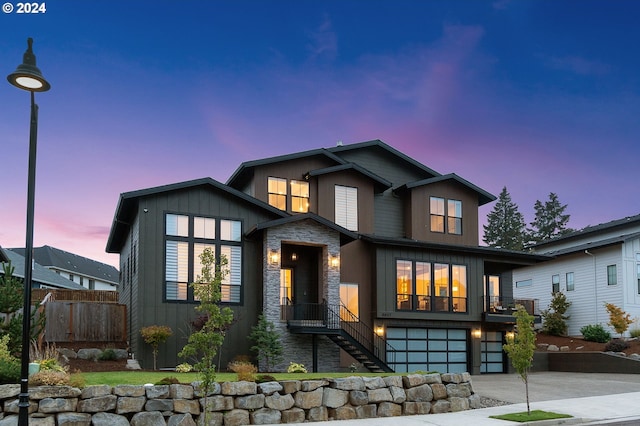 view of front of home featuring a garage