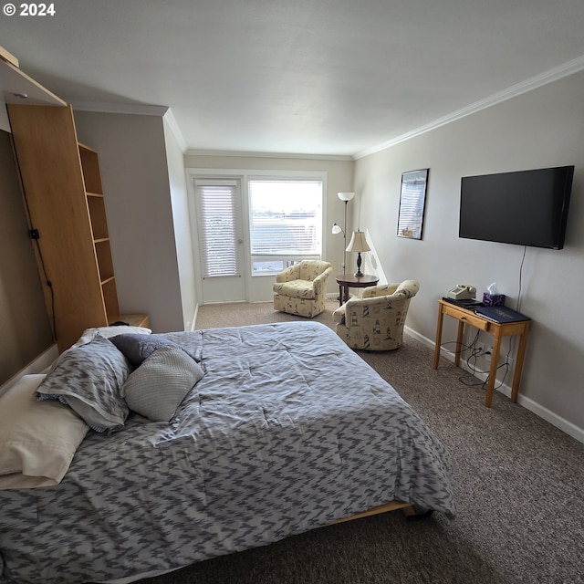 carpeted bedroom with baseboards and crown molding
