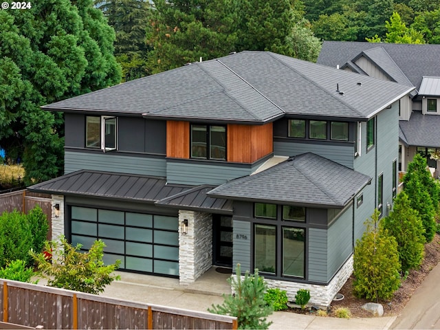 view of front facade with a garage