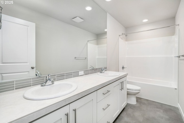 1643 NE Josephine Ct Unit 175, Estacada, OR 97023 - full bathroom with toilet, double vanity, shower / washtub combination, and recessed lighting