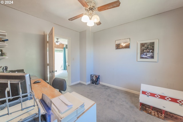 bedroom with ceiling fan and carpet