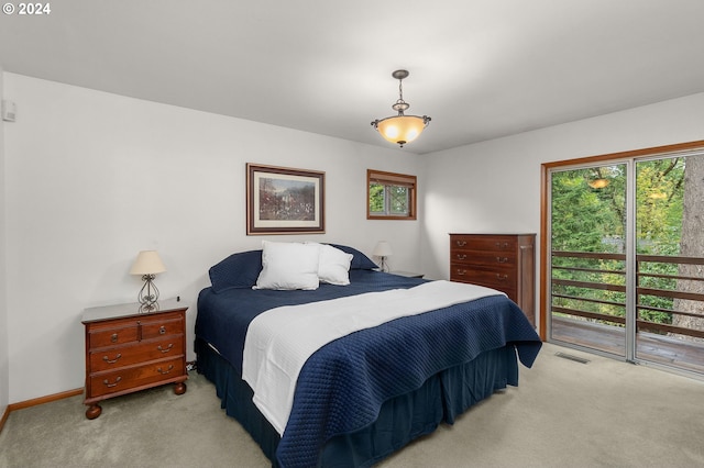 view of carpeted bedroom