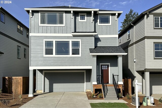 view of front of house with a garage