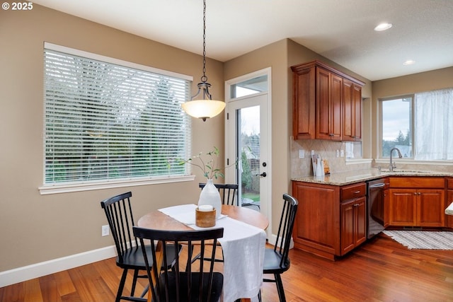 5310 NW Primino Ave, Portland, OR 97229 - dining area with recessed lighting, baseboards, and wood finished floors