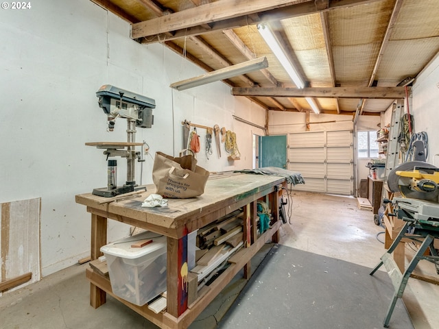 14355 NW Pheasant Hill Ln, Mcminnville, OR 97128 - garage featuring a workshop area