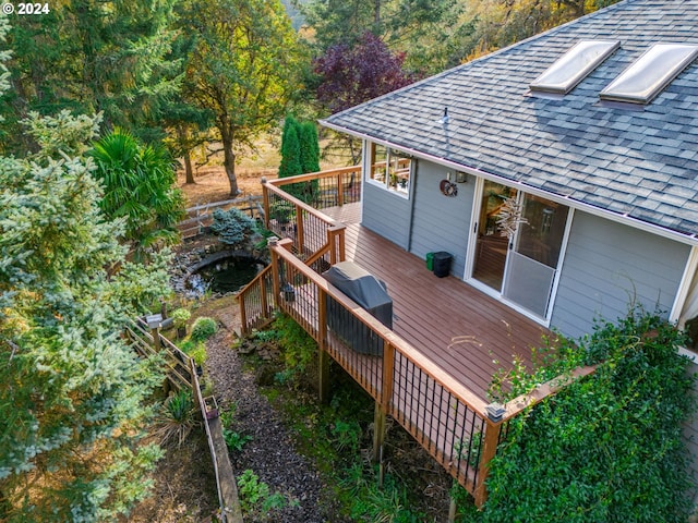 14355 NW Pheasant Hill Ln, Mcminnville, OR 97128 - wooden deck with stairway