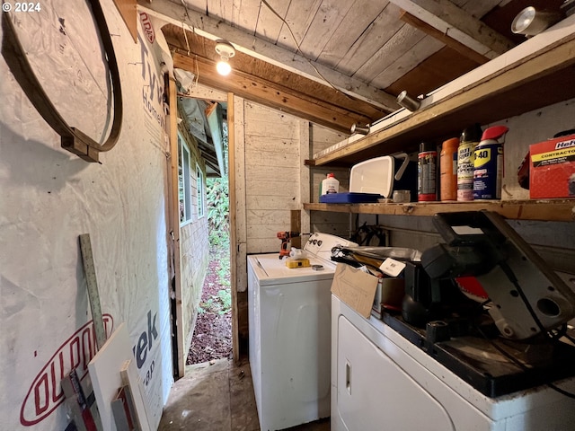 washroom with washer and dryer