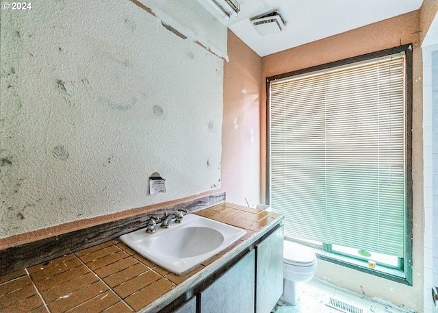 1730 SW 203rd Ave, Beaverton, OR 97003 - bathroom with toilet and vanity