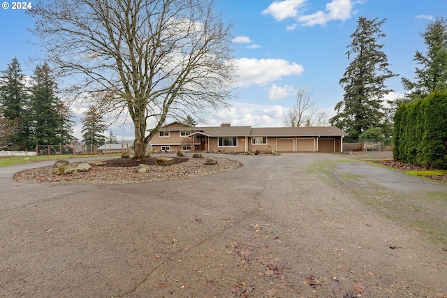 view of front of house featuring a garage