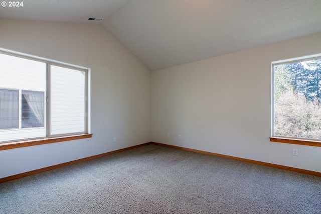 511 NE 84th Cir, Vancouver, WA 98665 - additional living space featuring carpet, vaulted ceiling, and baseboards
