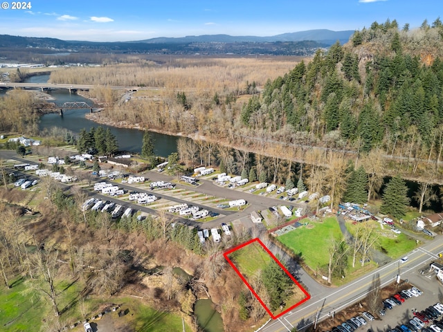 Listing photo 2 for E Hist Columbia River Hwy Unit 1-4, Troutdale OR 97060