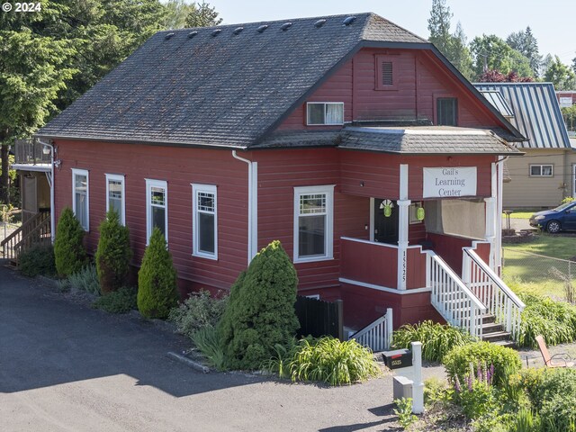 view of front of home