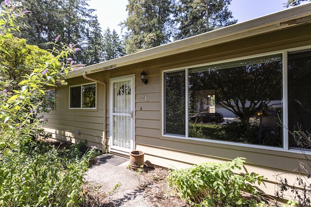 view of property entrance