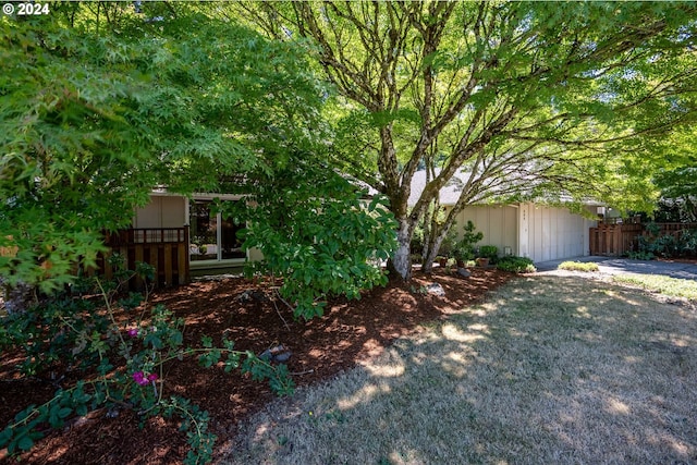 view of yard with fence