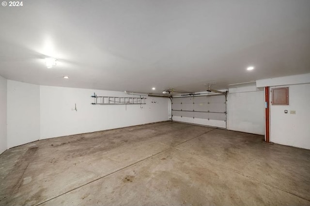 726 NW 22nd Ave, Portland, OR 97210 - view of garage