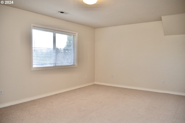 empty room with carpet