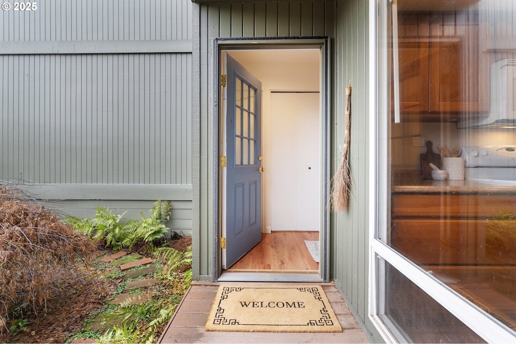 view of entrance to property