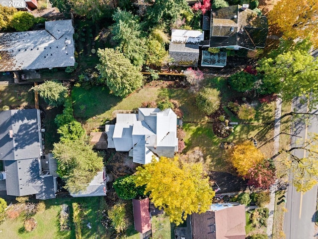 1006 Pine St NE, Silverton, OR 97381 - aerial view