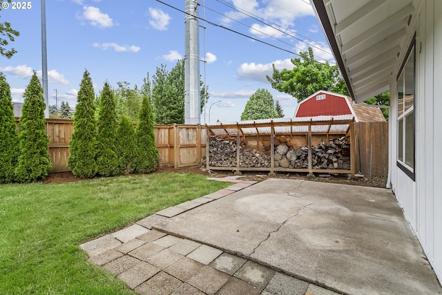 18685 SW Hennig Ct, Beaverton, OR 97003 - view of yard with a patio